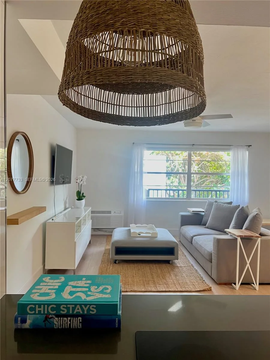 195 Sunrise Dr # 8, Key Biscayne, FL 33149 photo 10