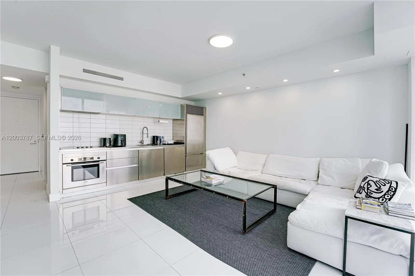 1040 Biscayne Blvd # 1905, Miami, FL 33132 photo 4
