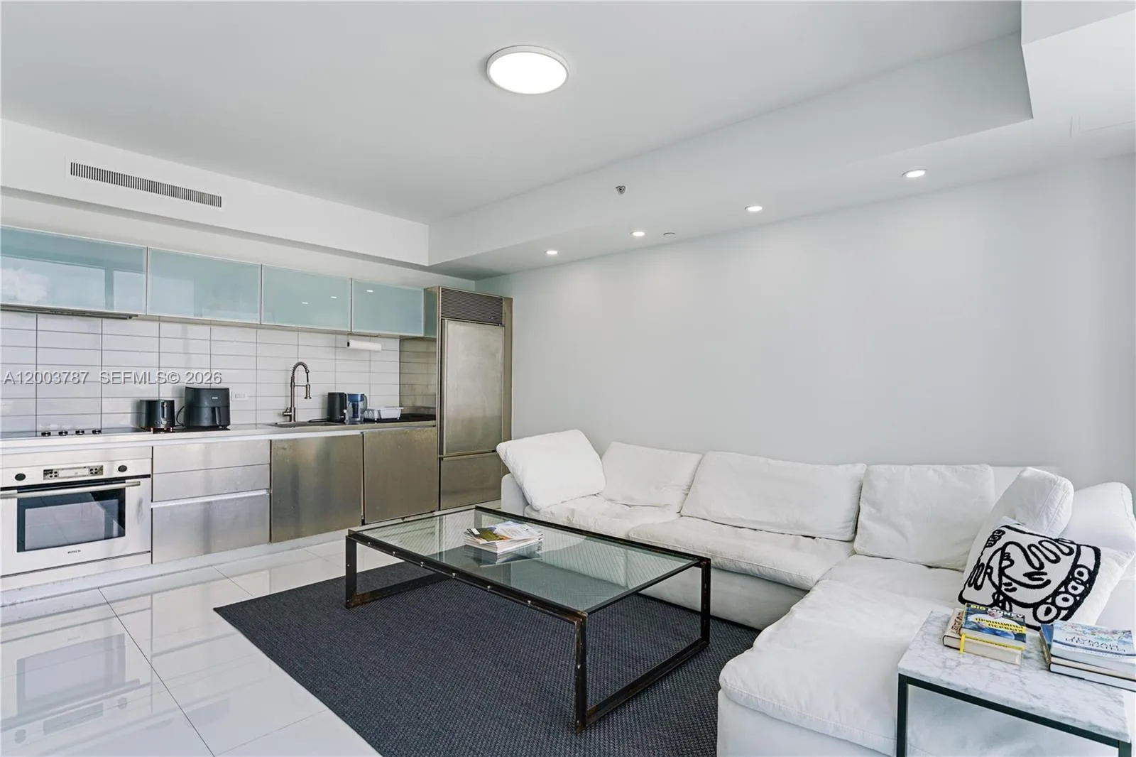 1040 Biscayne Blvd # 1905, Miami, FL 33132 photo 5