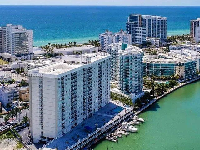 6770 Indian Creek Dr # 5T, Miami Beach, FL 33141 photo 2