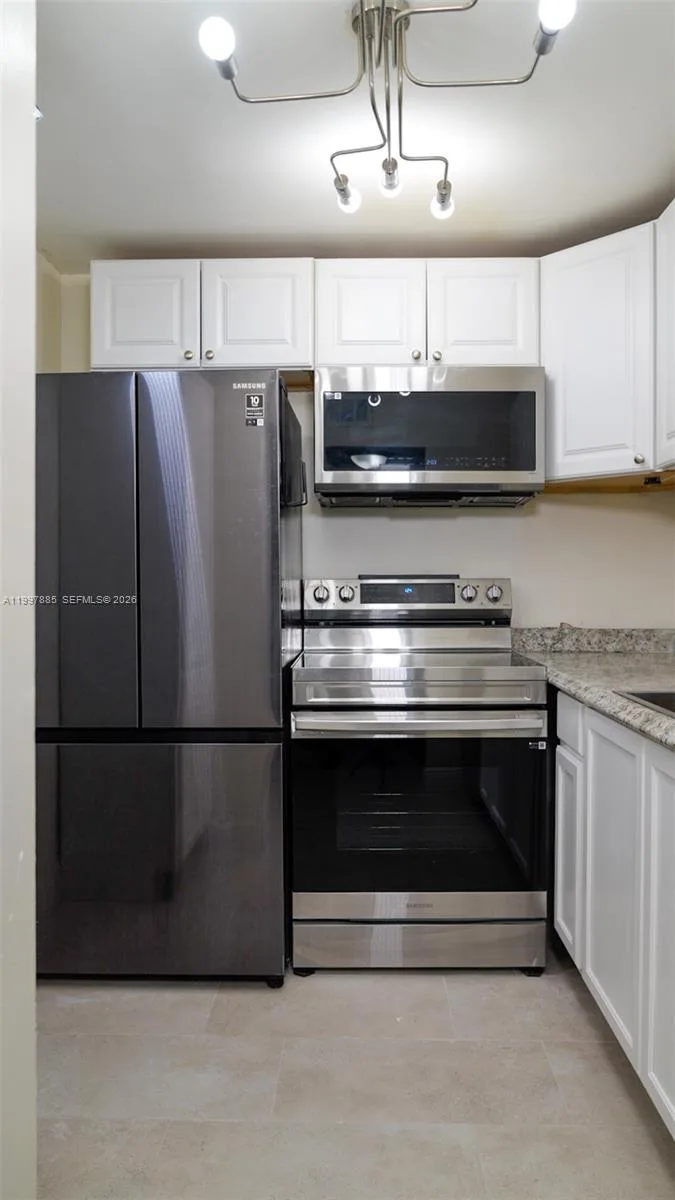 2935 NE 163rd St # 4T, North Miami Beach, FL 33160