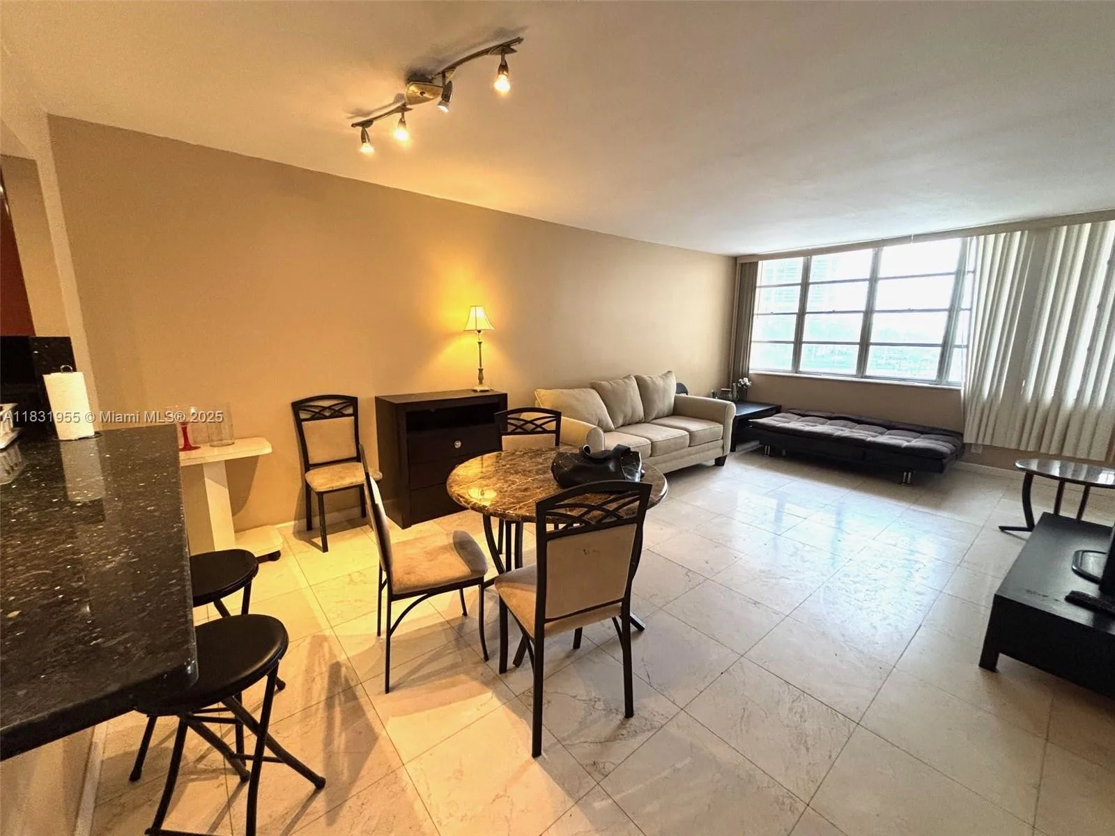 1817 S Ocean Dr # 426, Hallandale Beach, FL 33009 photo 10