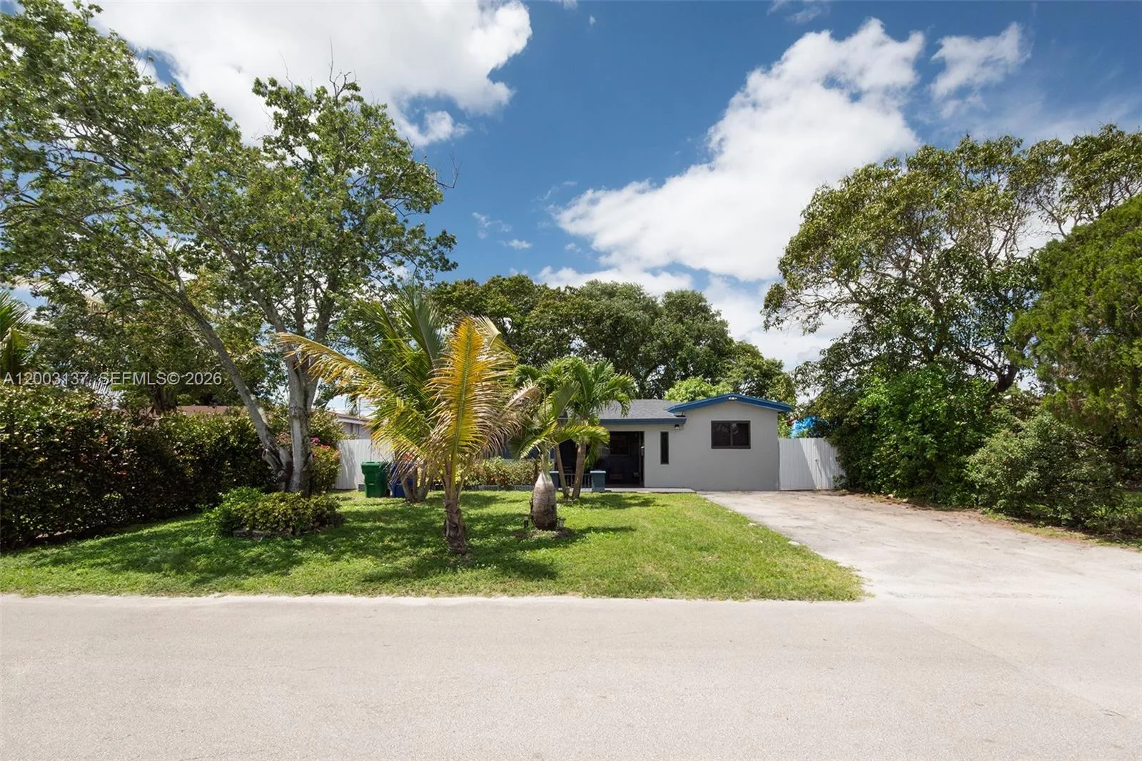 2630 Everglades Dr, Miramar, FL 33023 — zdjęcie 2