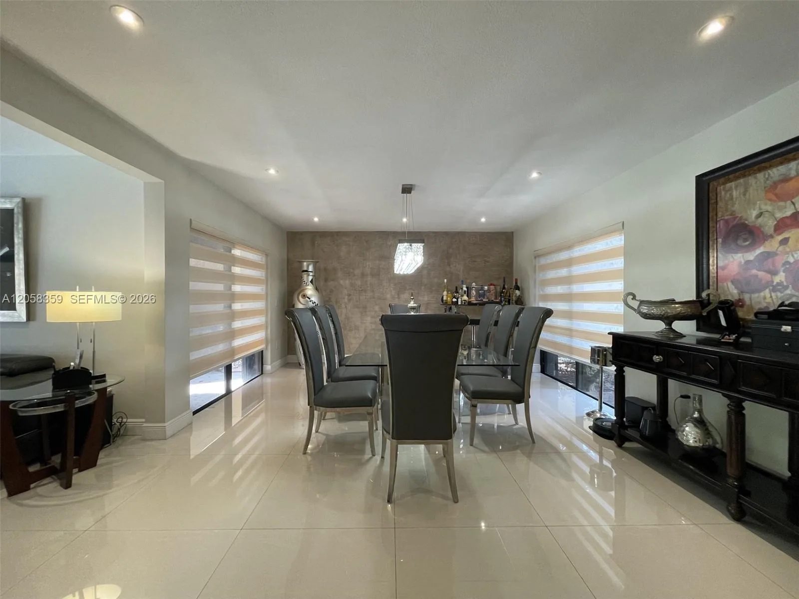 1066 NE 202nd Ln, Miami, FL 33179 photo 10