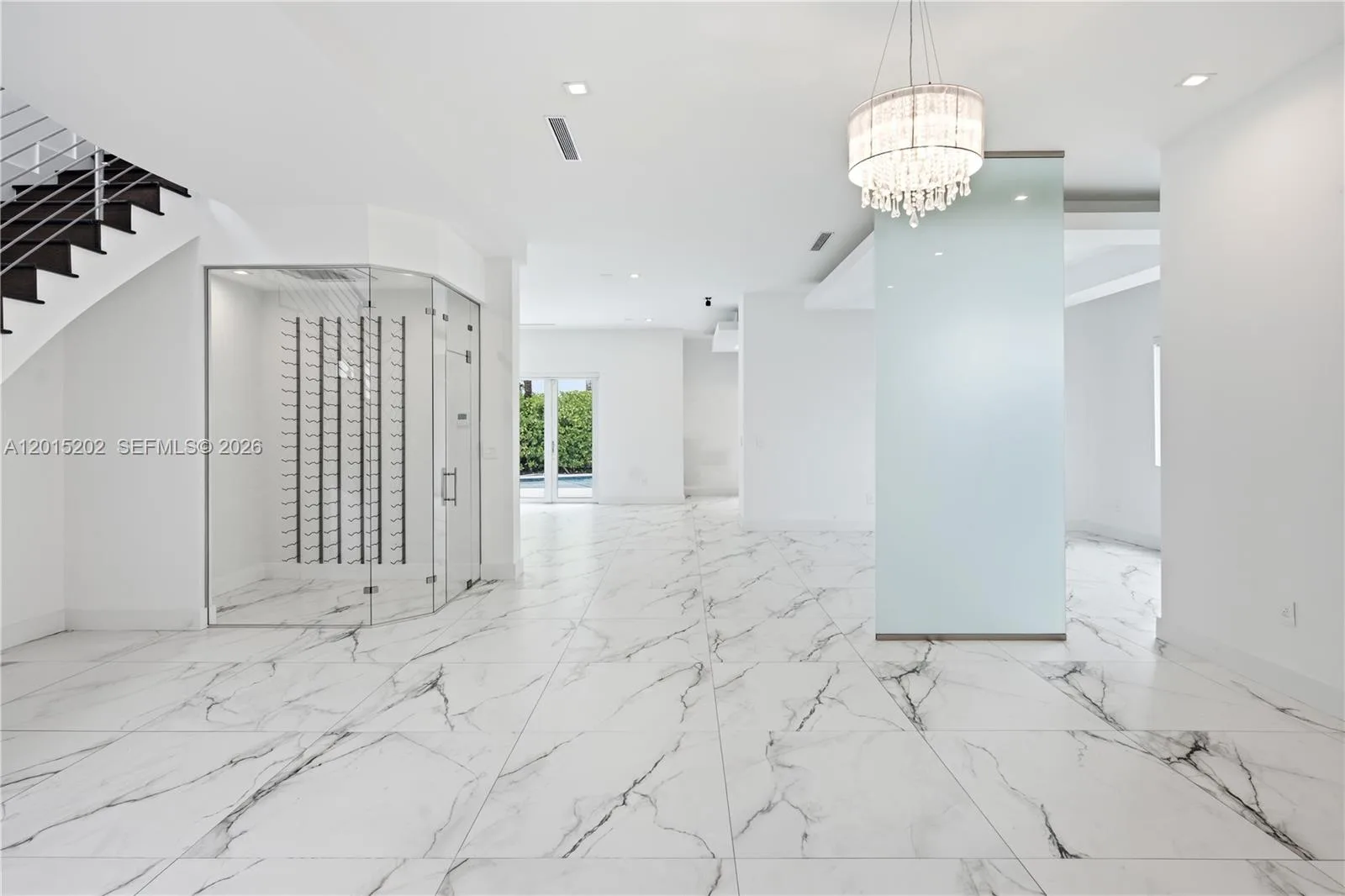 8221 NW 34th Dr, Doral, FL 33122 photo 9