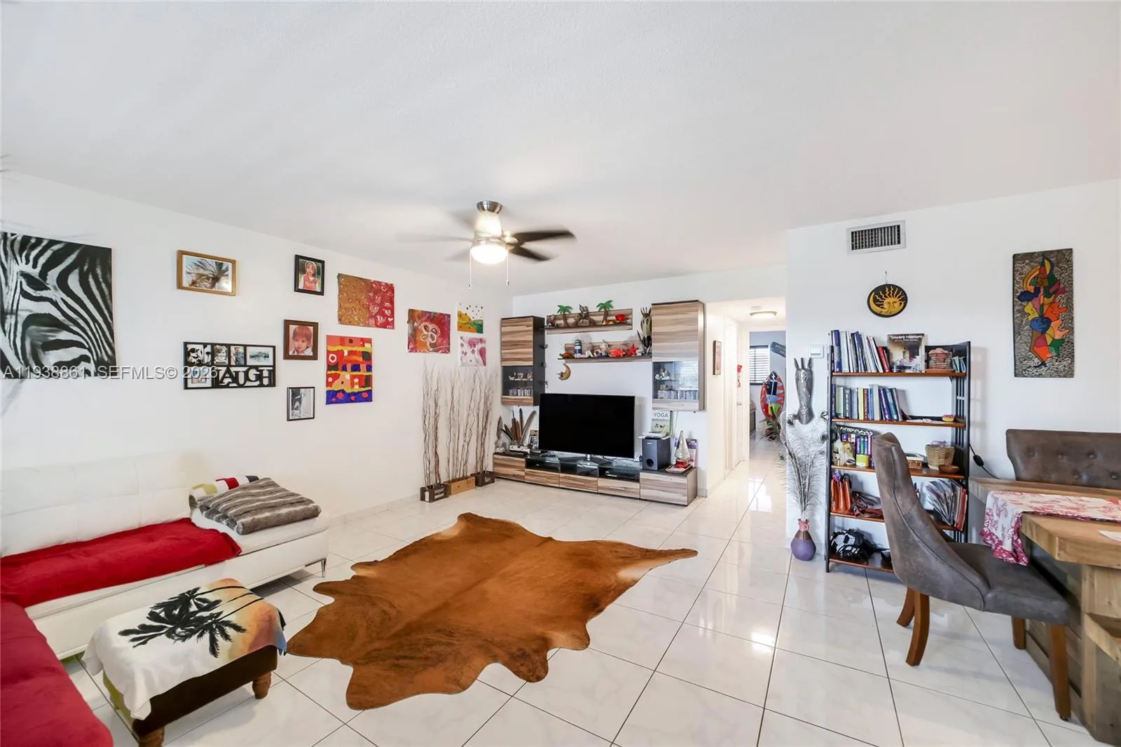 541 Blue Heron # 205C, Hallandale Beach, FL 33009