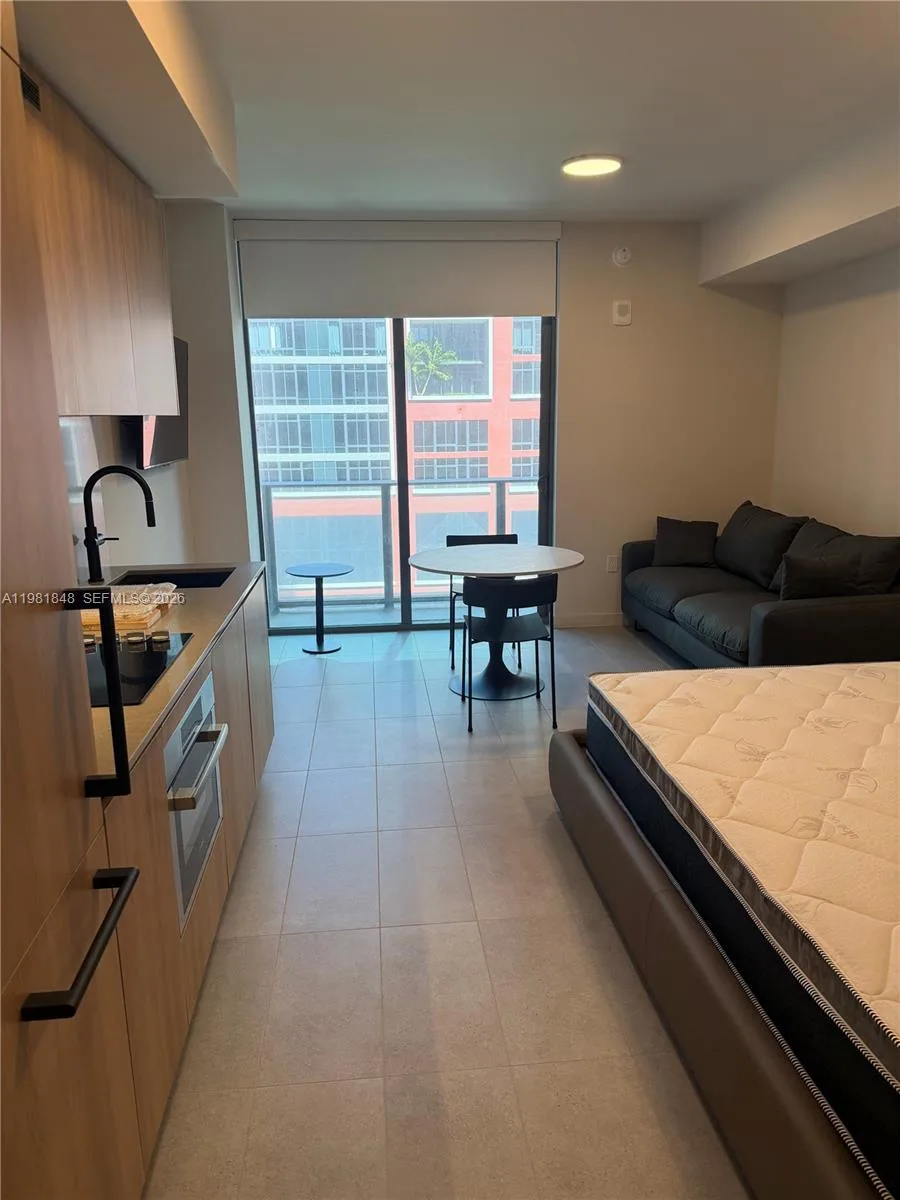 121 NE 5Th ST # 912A, Miami, FL 33132 photo 3