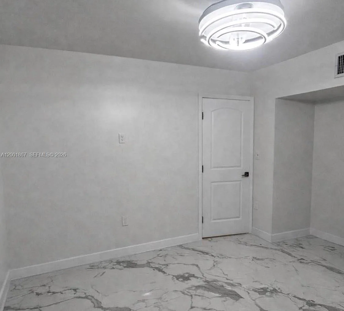 1629 Mayo St, Hollywood, FL 33020 — zdjęcie 3