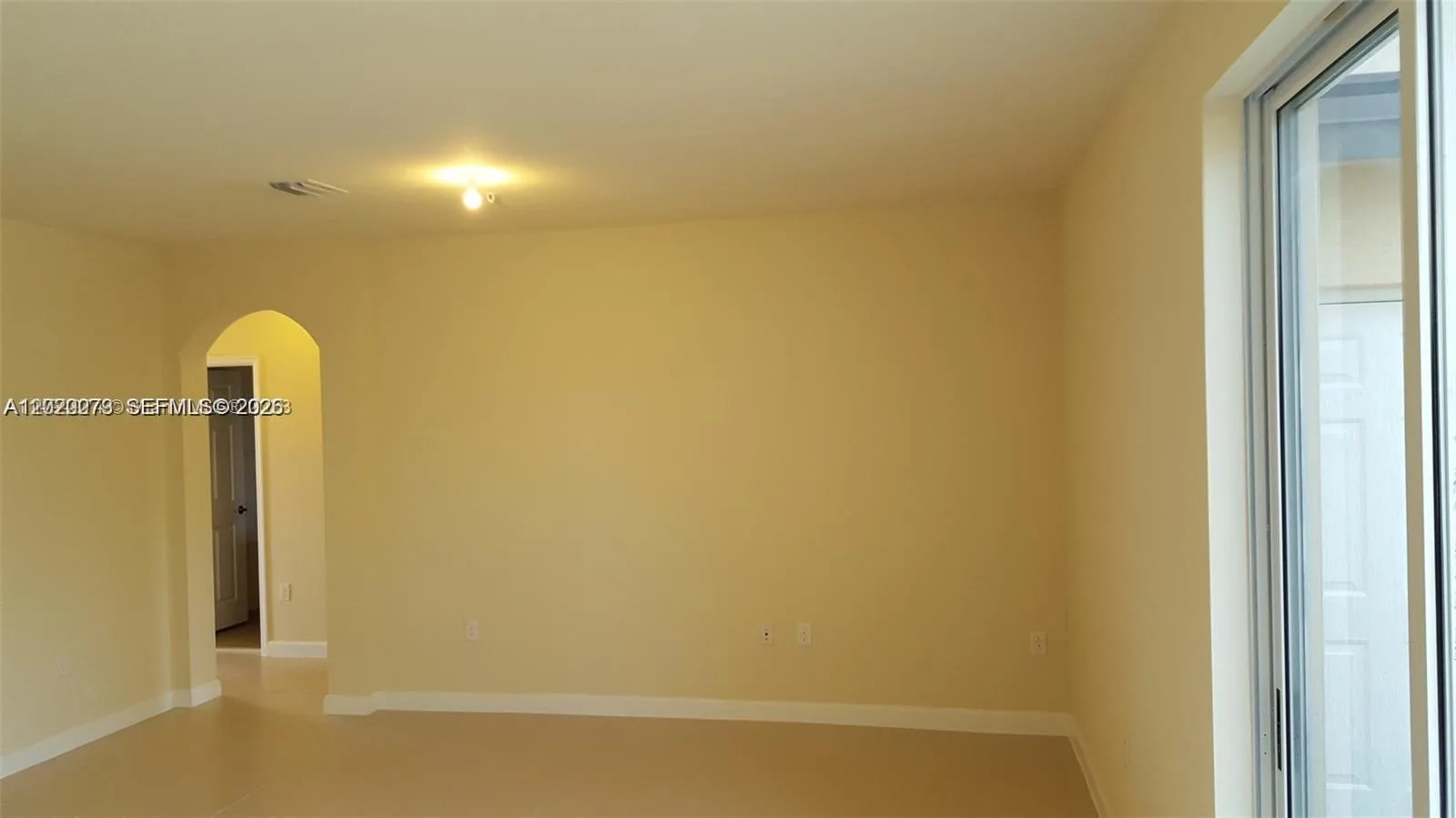 142 SE 28th Ter # 7, Homestead, FL 33033 photo 3