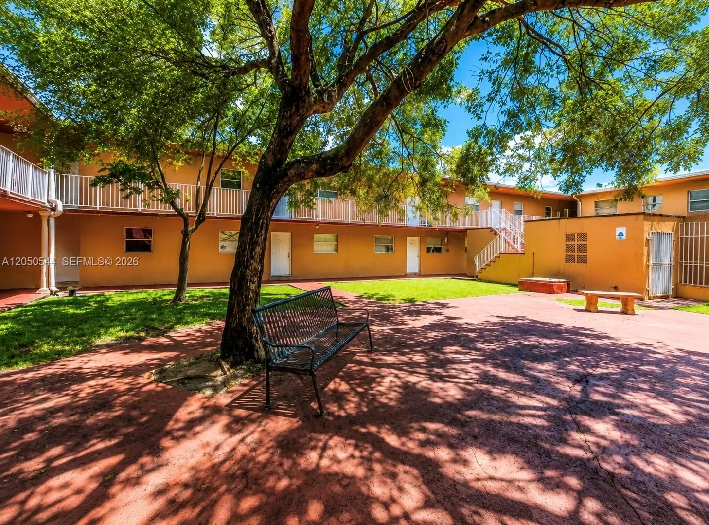 1245 W 24th St # 219, Hialeah, FL 33010