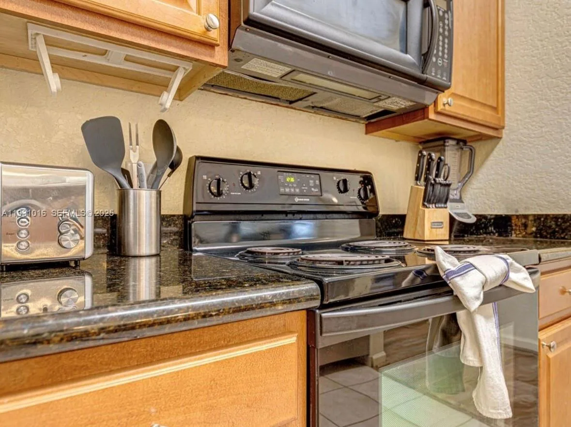 8112 Poinciana Blvd # 1401, Orlando, FL 32821 photo 4