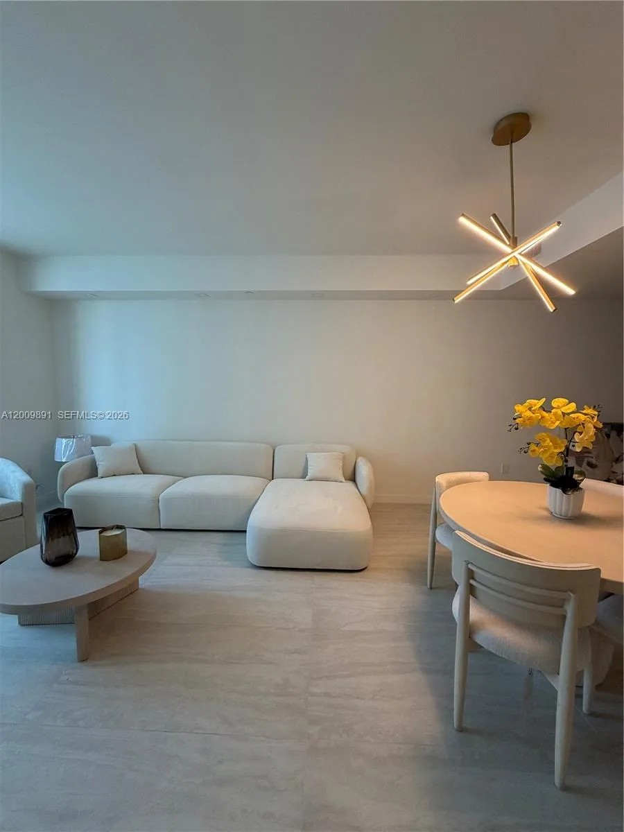 77 SE 5th street # 1614, Miami, FL 33131 photo 3