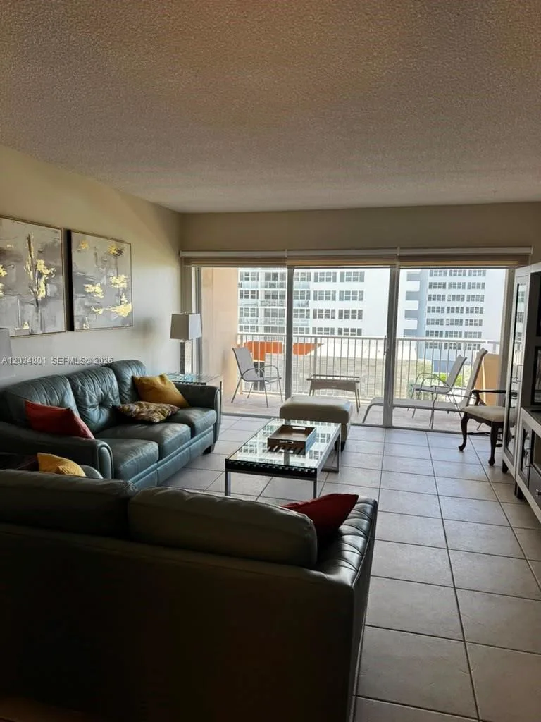 1980 S Ocean Dr # 6J, Hallandale Beach, FL 33009 photo 10