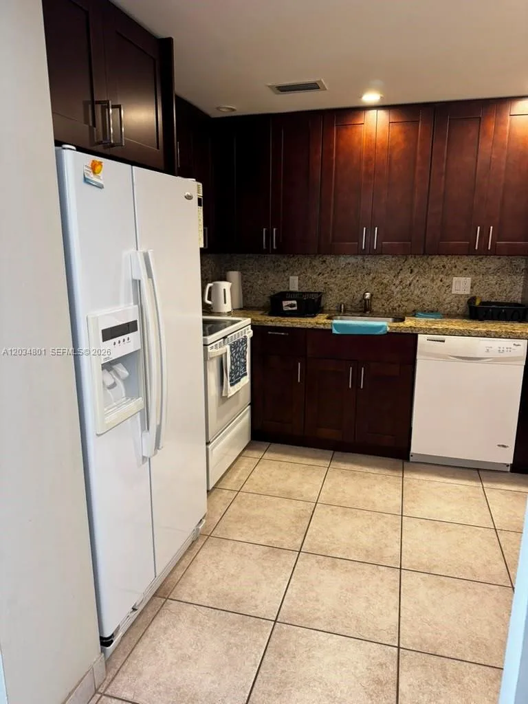 1980 S Ocean Dr # 6J, Hallandale Beach, FL 33009 photo 6