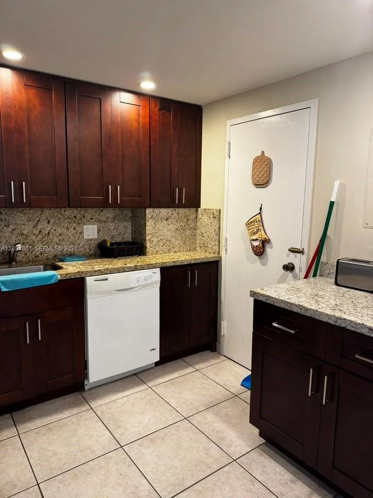 1980 S Ocean Dr # 6J, Hallandale Beach, FL 33009 photo 7