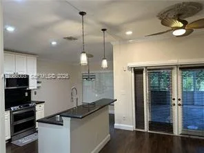 4927 Lombard Pass Dr, Lake Worth, FL 33463 photo 8