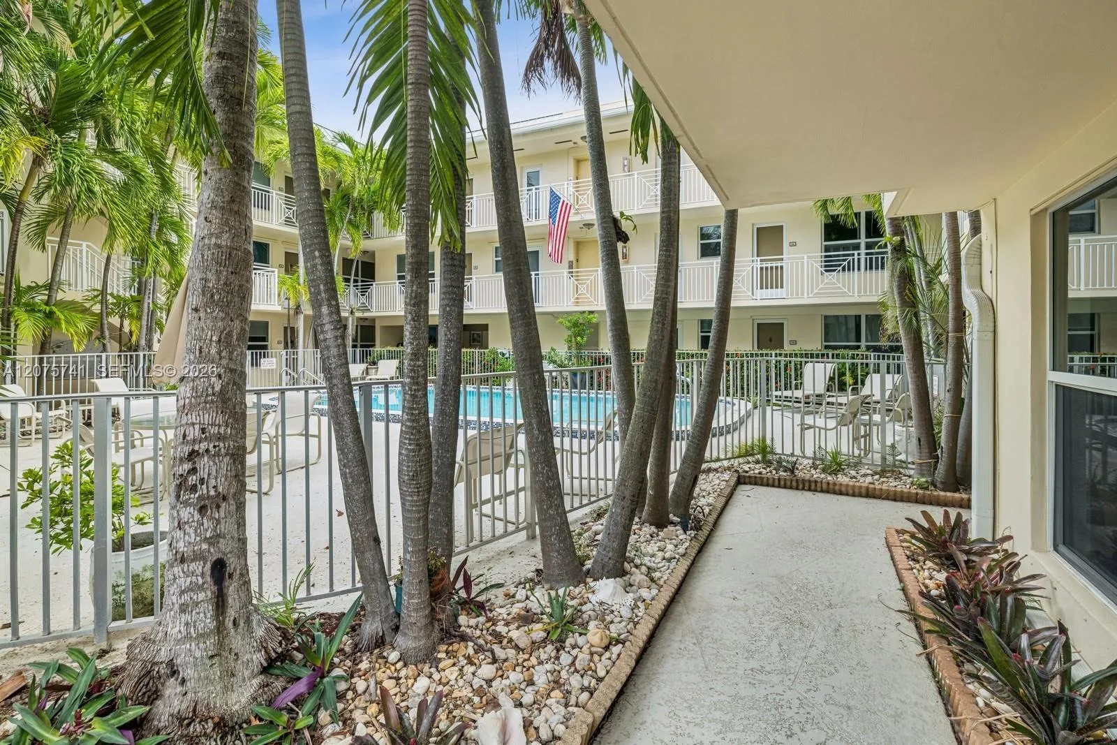 255 Sunrise Dr # 107, Key Biscayne, FL 33149 photo 7