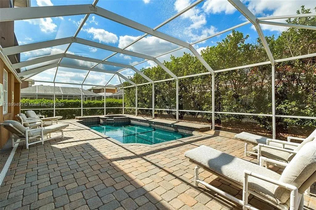 417 Vista Loop, Davenport, FL 33897 photo 4
