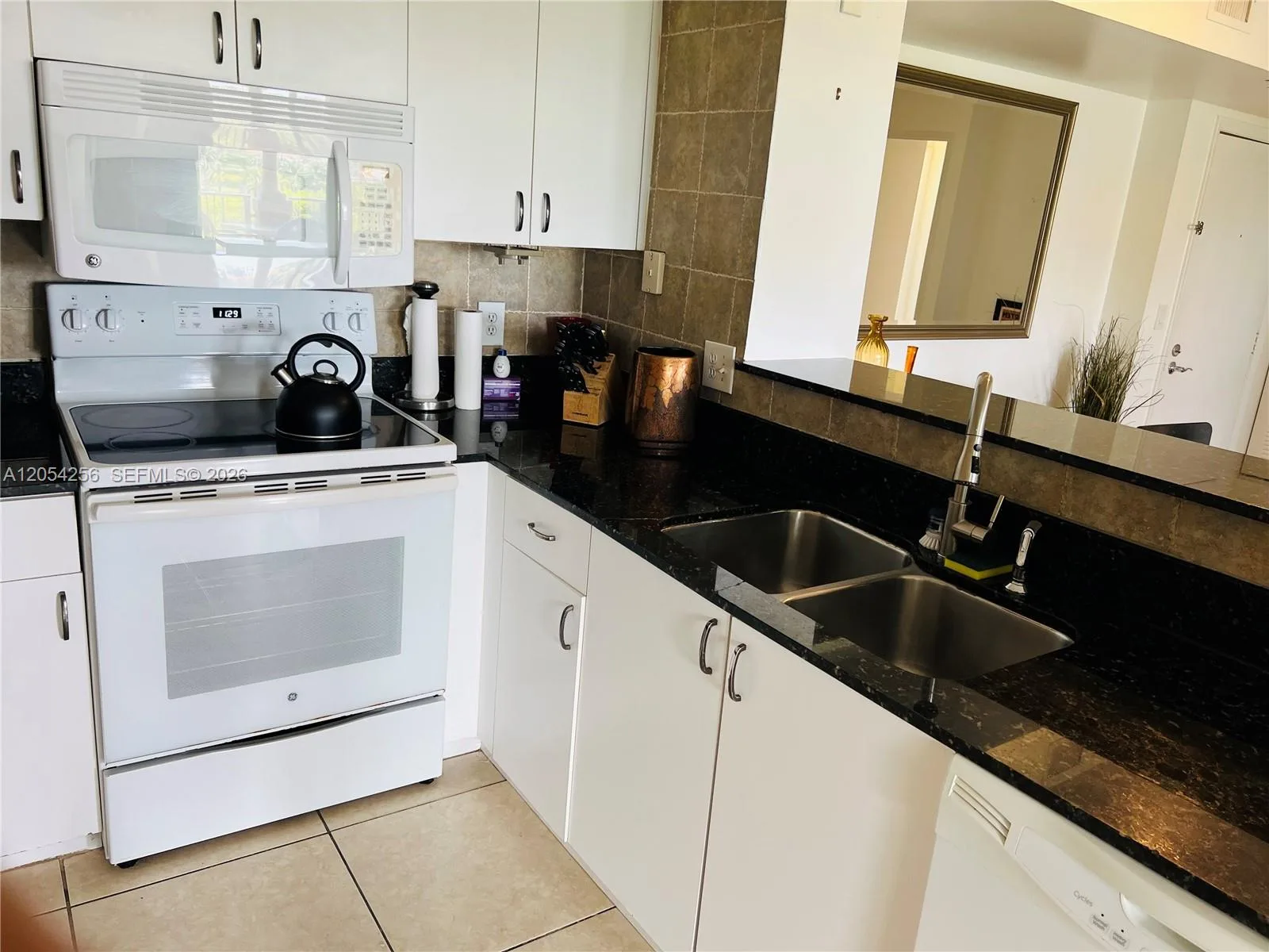 19801 E Country Club Dr # 4601, Aventura, FL 33180 photo 3