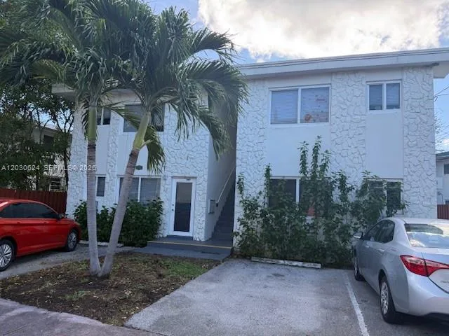 2006 Calais Dr # 1, Miami Beach, FL 33141