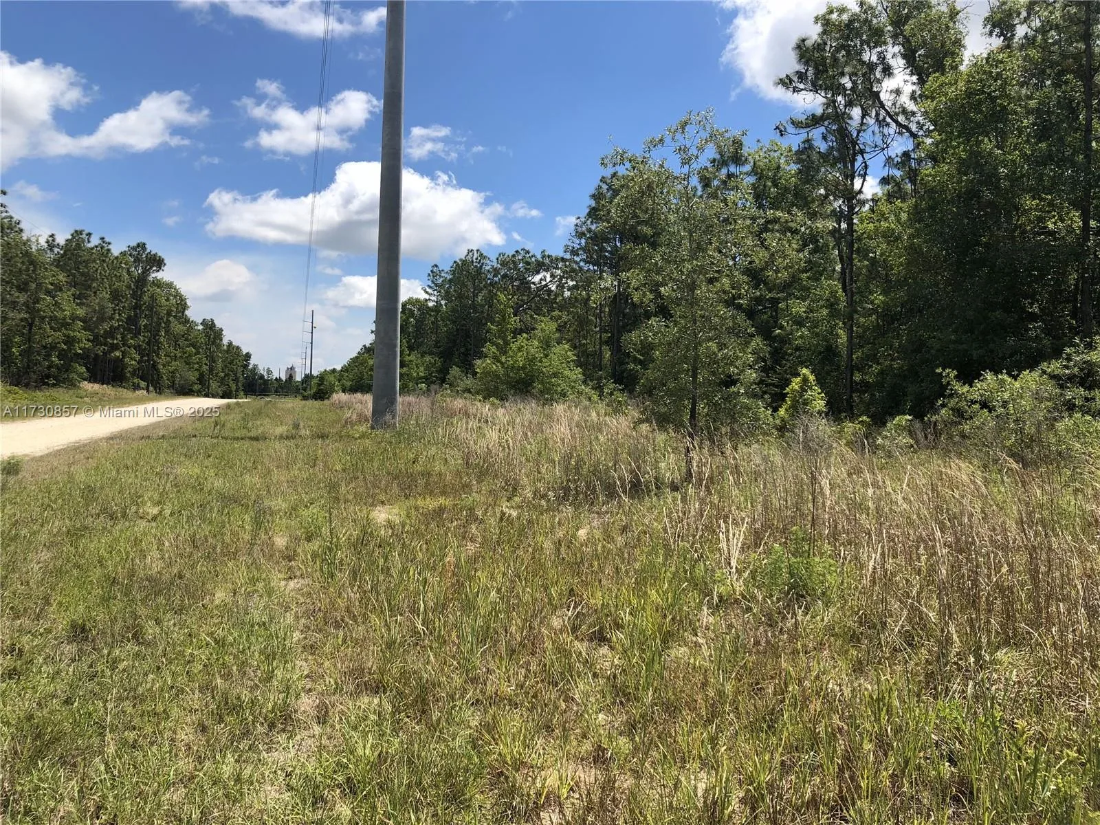 15107 Canvasback Rd, Other City - In The State Of Florida, FL 34614 photo 2