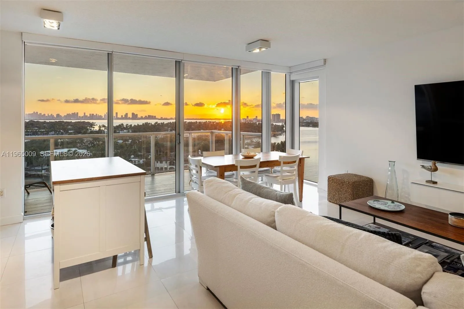6700 Indian Creek Dr # 1207, Miami Beach, FL 33141