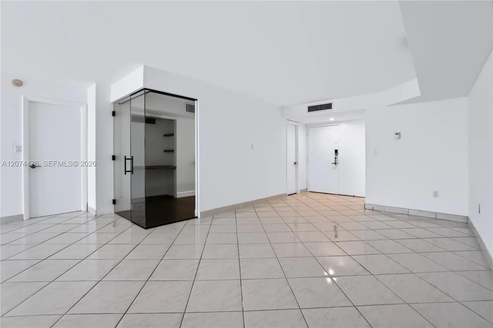 6423 Collins Ave # 1702, Miami Beach, FL 33141 photo 12