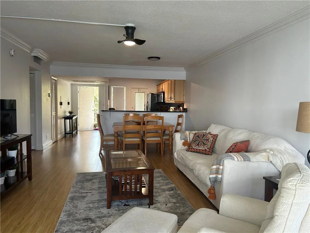 3150 N Course Lane # 207, Pompano Beach, FL 33069 photo 2