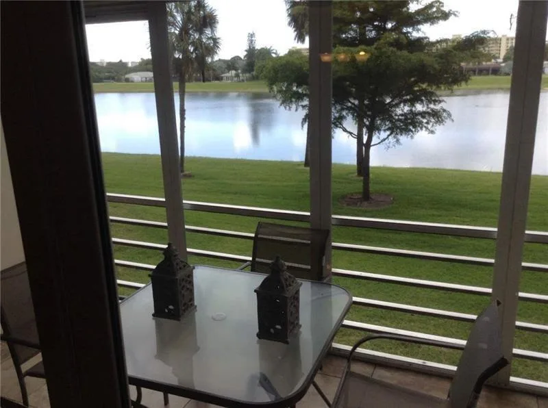 3150 N Course Lane # 207, Pompano Beach, FL 33069 photo 7