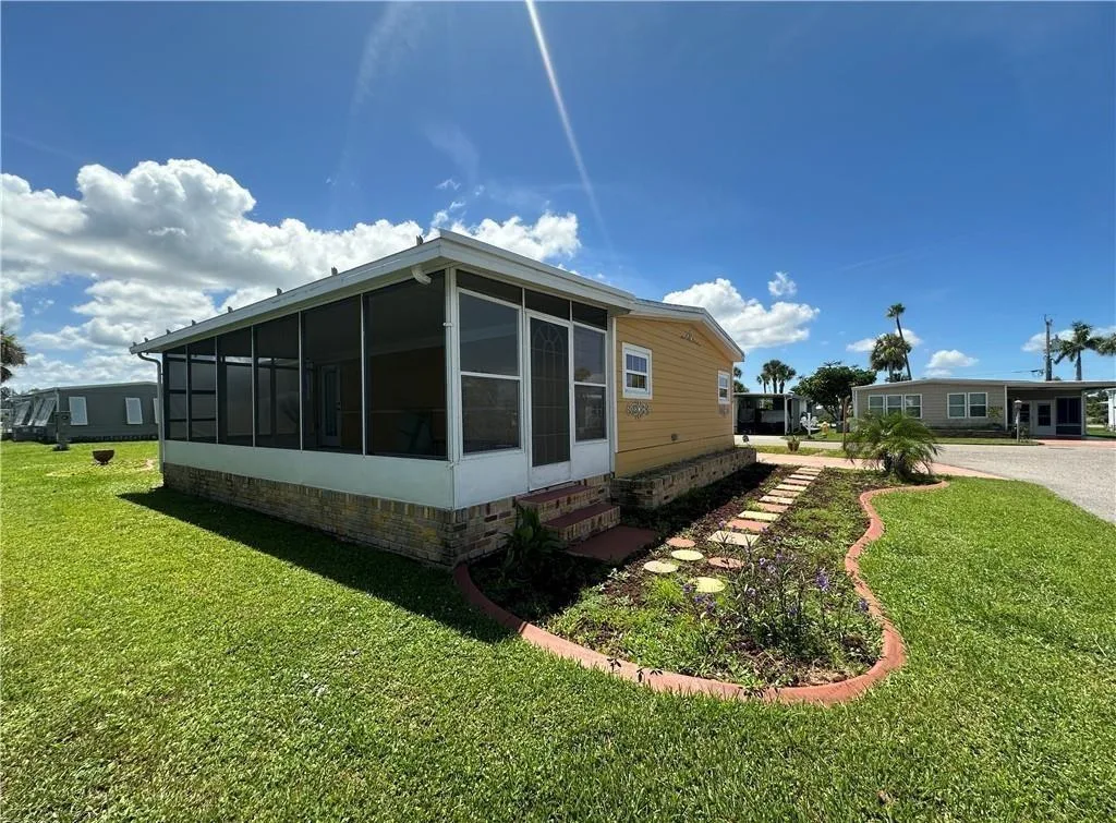 14700 Patrick Henry Road # 1, FL 33917 photo 4
