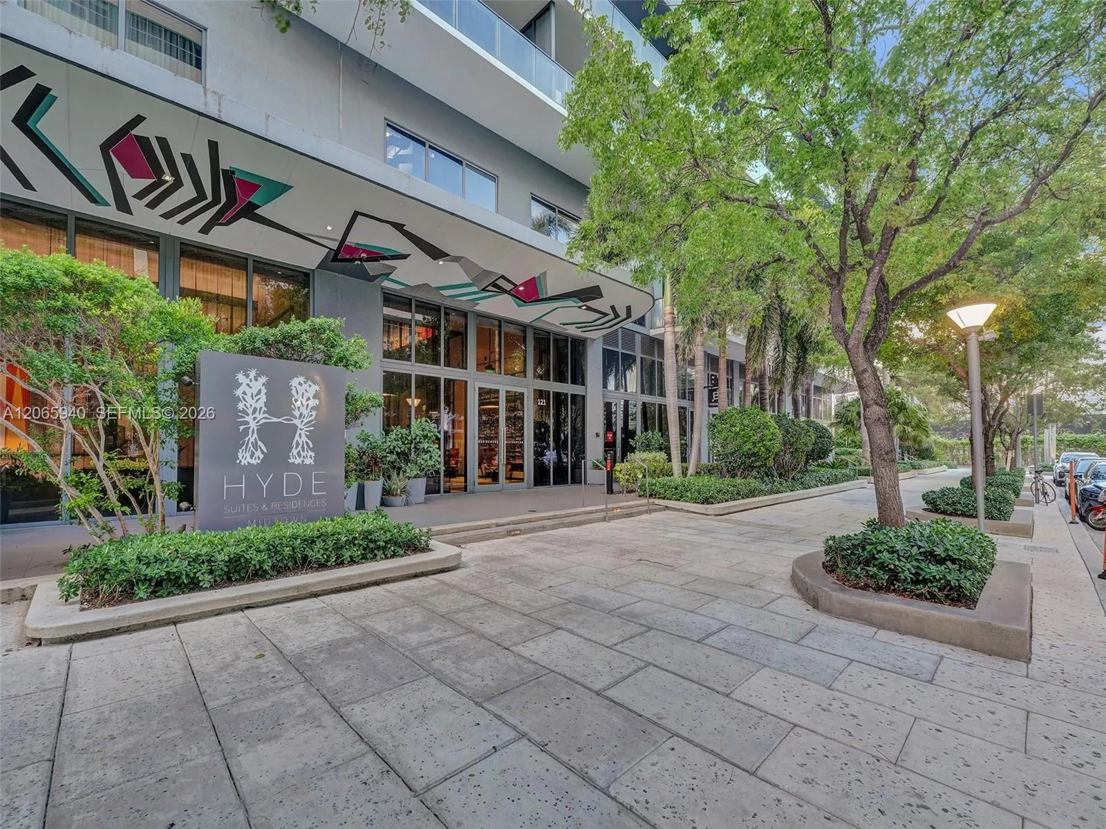 121 NE 34th St # 2106A, Miami, FL 33137 photo 2