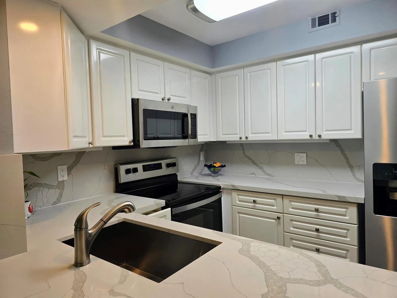 1301 RIVER REACH Drive # 111, Fort Lauderdale, FL 33315 photo 6