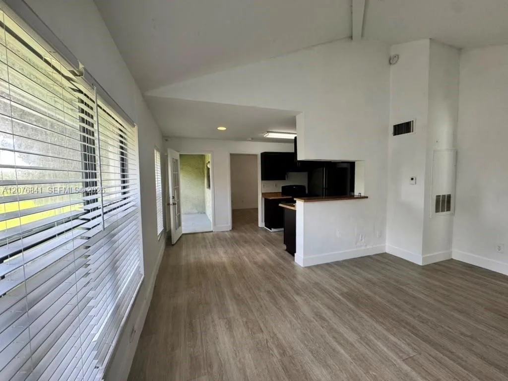 3960 NW 87th Ave # 3960, Sunrise, FL 33351 photo 5