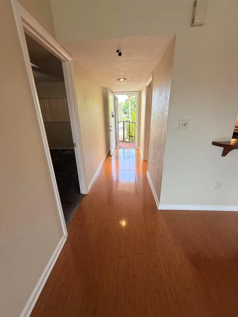 2050 Oleander Boulevard # 6-202, Fort Pierce, FL 34950