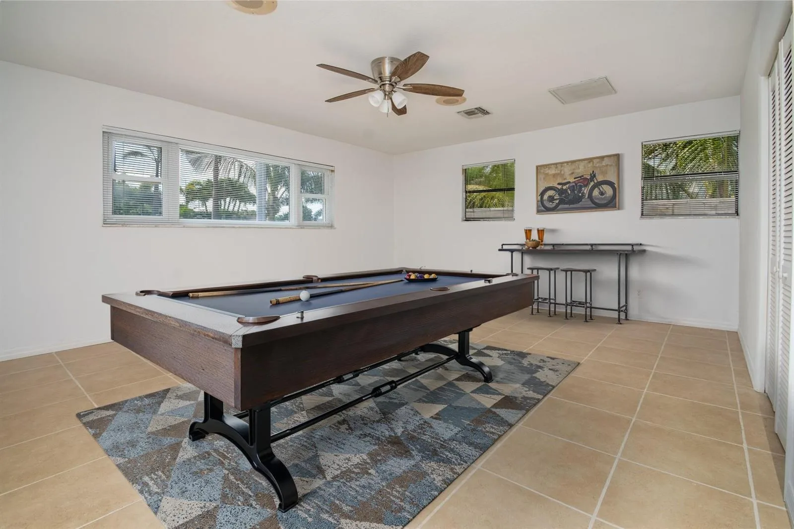 2504 Hibiscus Drive, FL 33786 photo 9