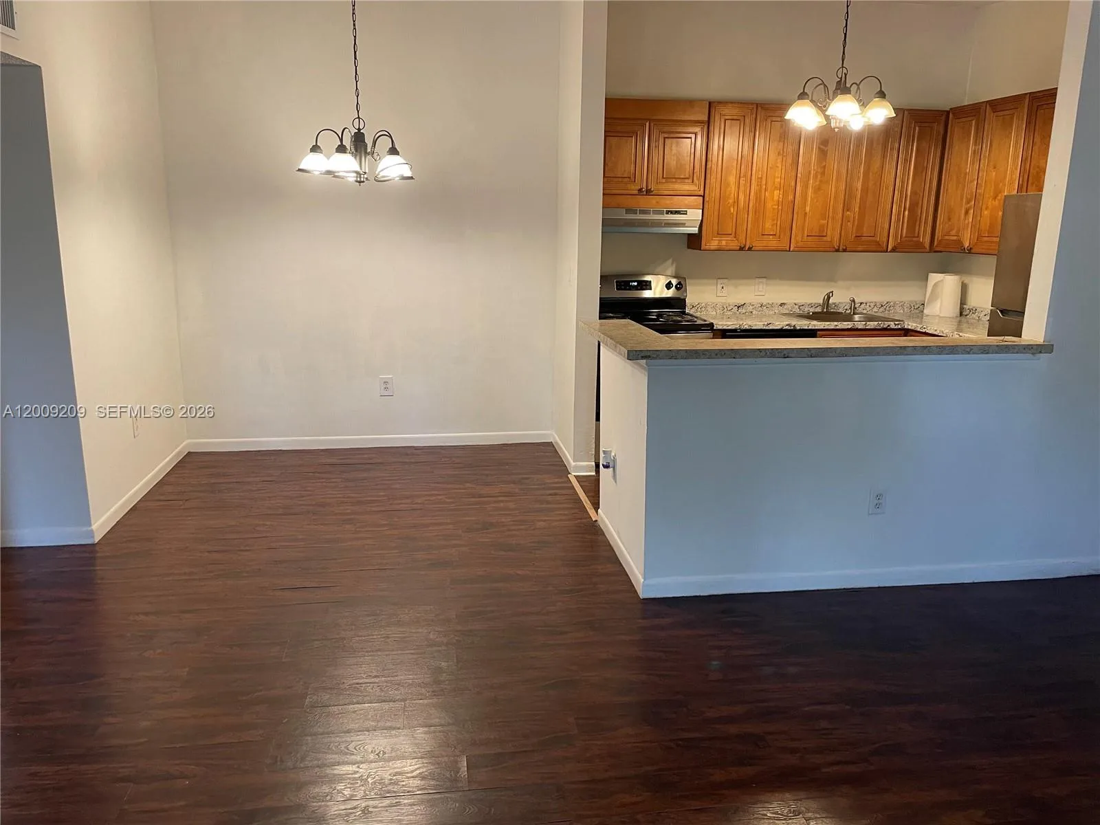819 NE 199th St # 6-205, Miami, FL 33179 photo 4