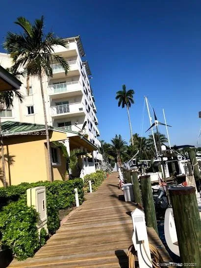 2475 NW 16 Street Road # 215, Miami, FL 33125