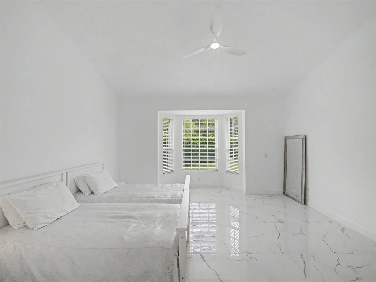 1580 SW Harbour Isles Circle, Port St. Lucie, FL 34986 photo 13