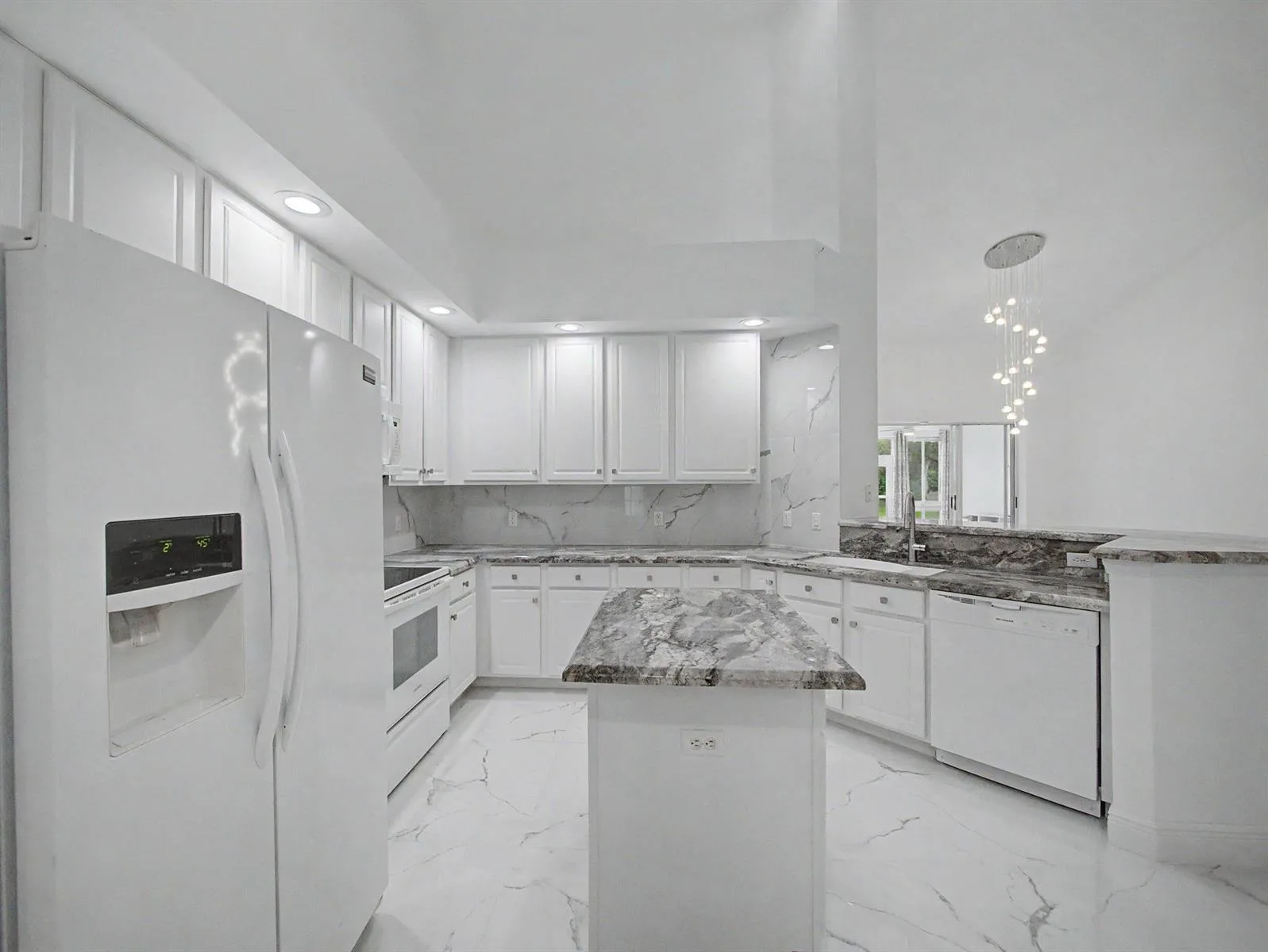 1580 SW Harbour Isles Circle, Port St. Lucie, FL 34986 photo 8