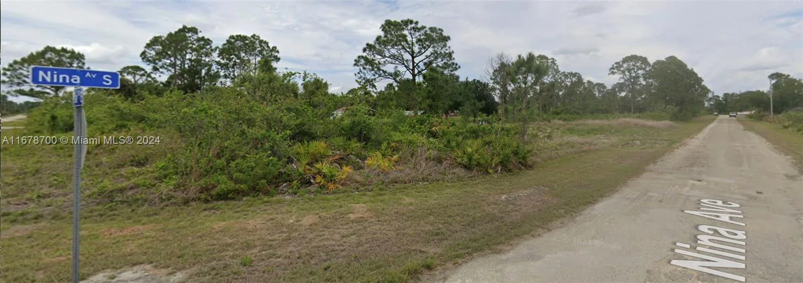 722 Nina Av, Lehigh Acres, FL 33974 photo 2