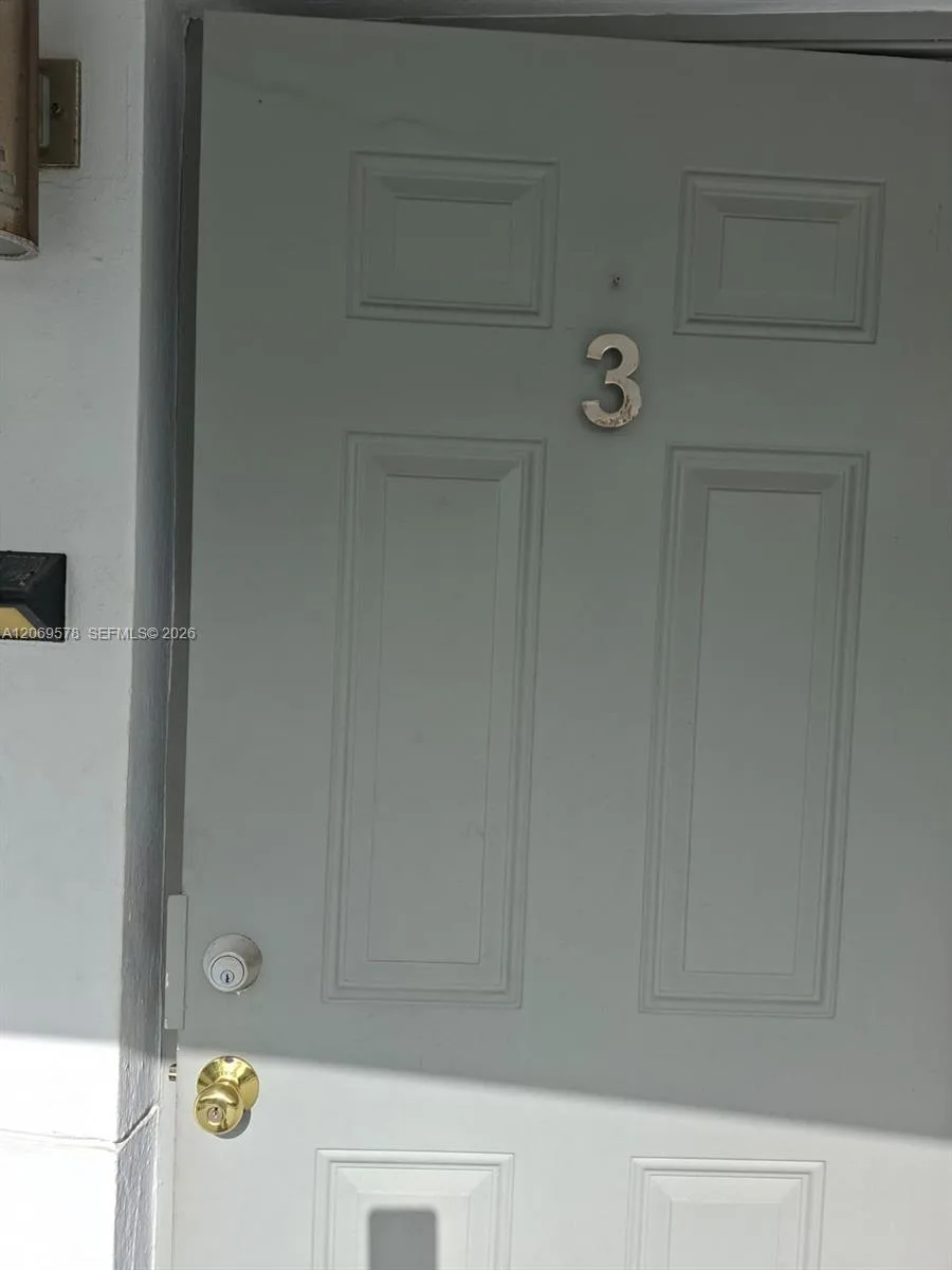 2225 Van Buren St # 3, Hollywood, FL 33020