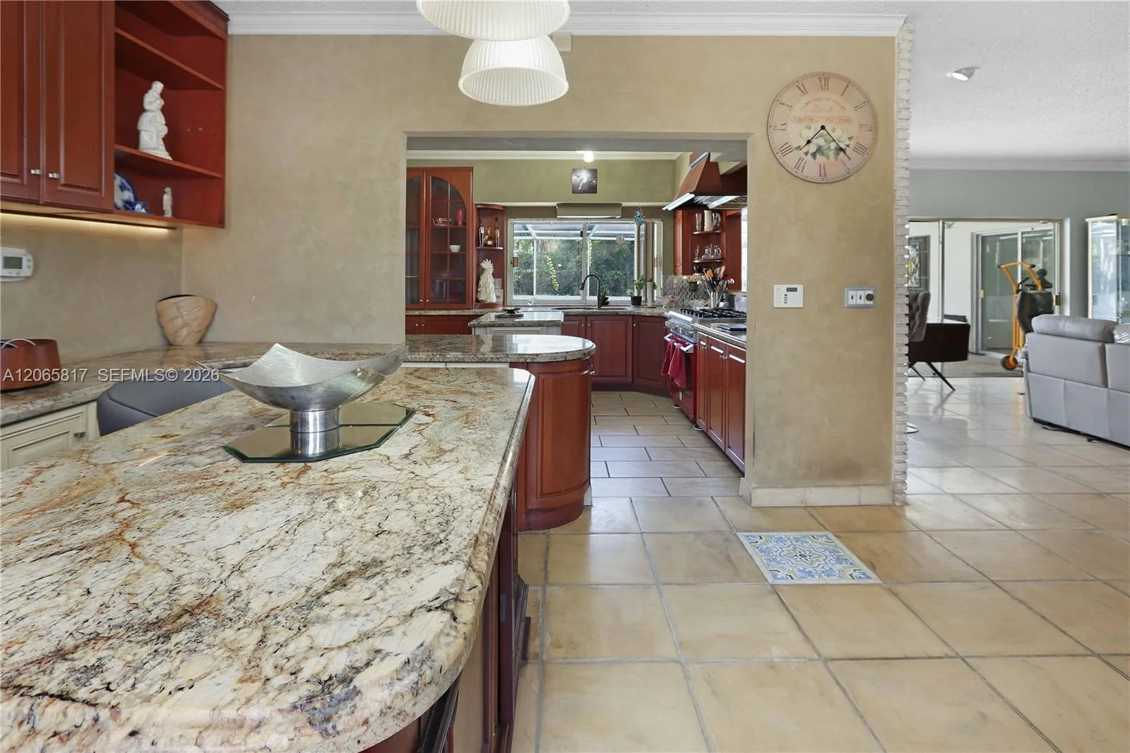 910 N 14th Ct, Hollywood, FL 33020 photo 13