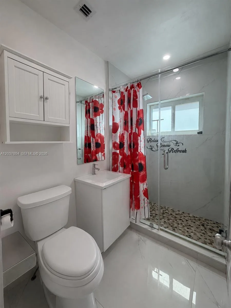 4240 SW 14th St, Miami, FL 33134 photo 11