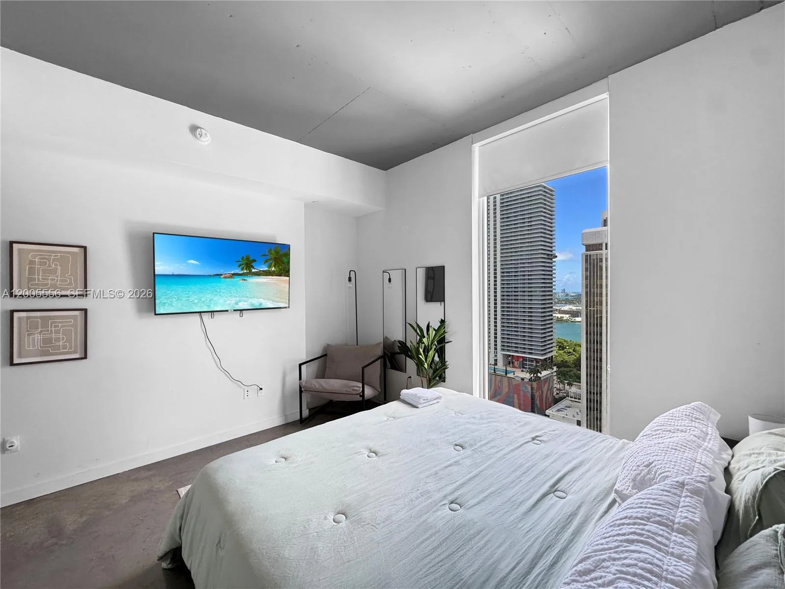 151 SE 1st St # 2702, Miami, FL 33131 photo 12