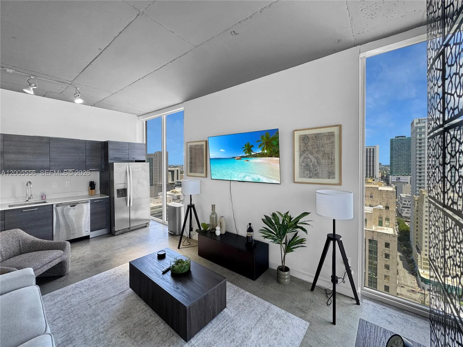 151 SE 1st St # 2702, Miami, FL 33131 photo 3