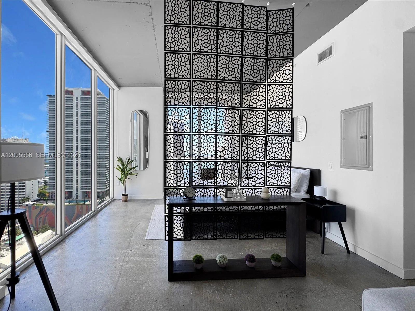 151 SE 1st St # 2702, Miami, FL 33131 photo 8