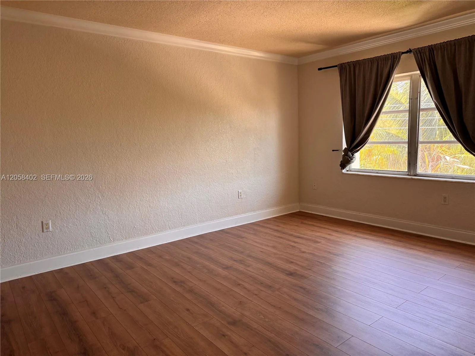 2640 NE 135th St # 406, North Miami, FL 33181 photo 6