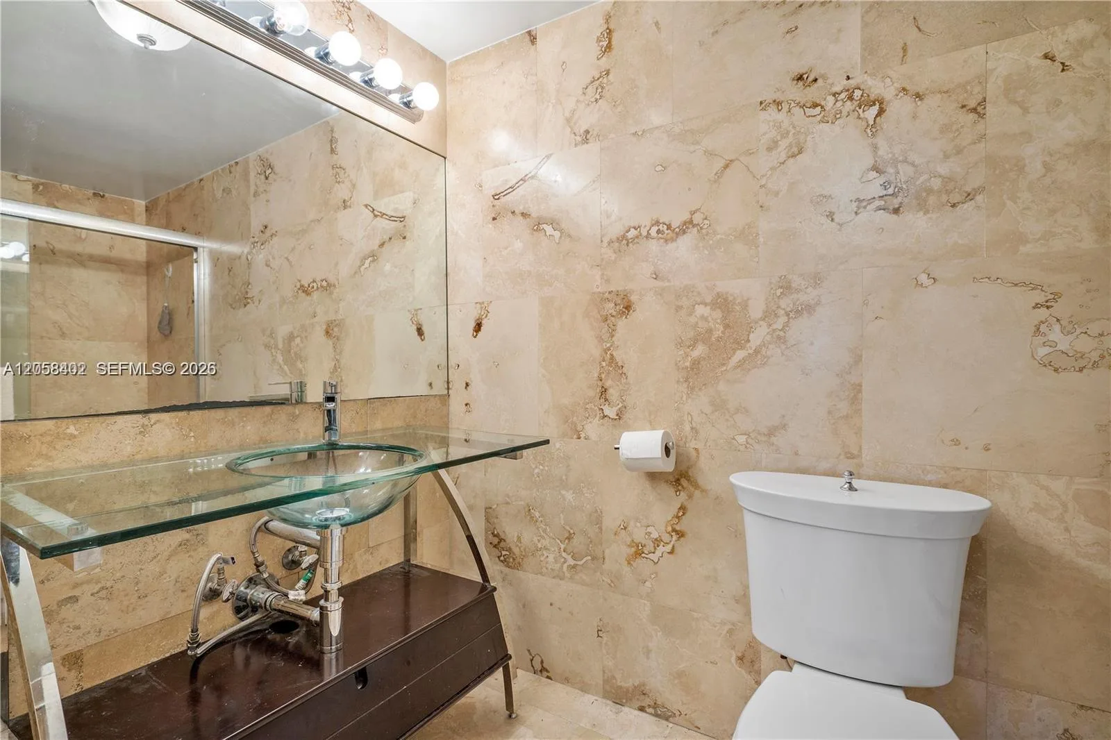 2640 NE 135th St # 406, North Miami, FL 33181 photo 8