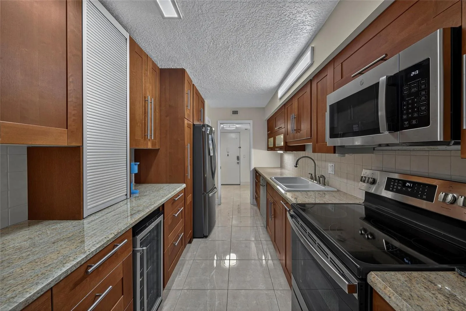4702 Fountains Drive S # 205, FL 33467