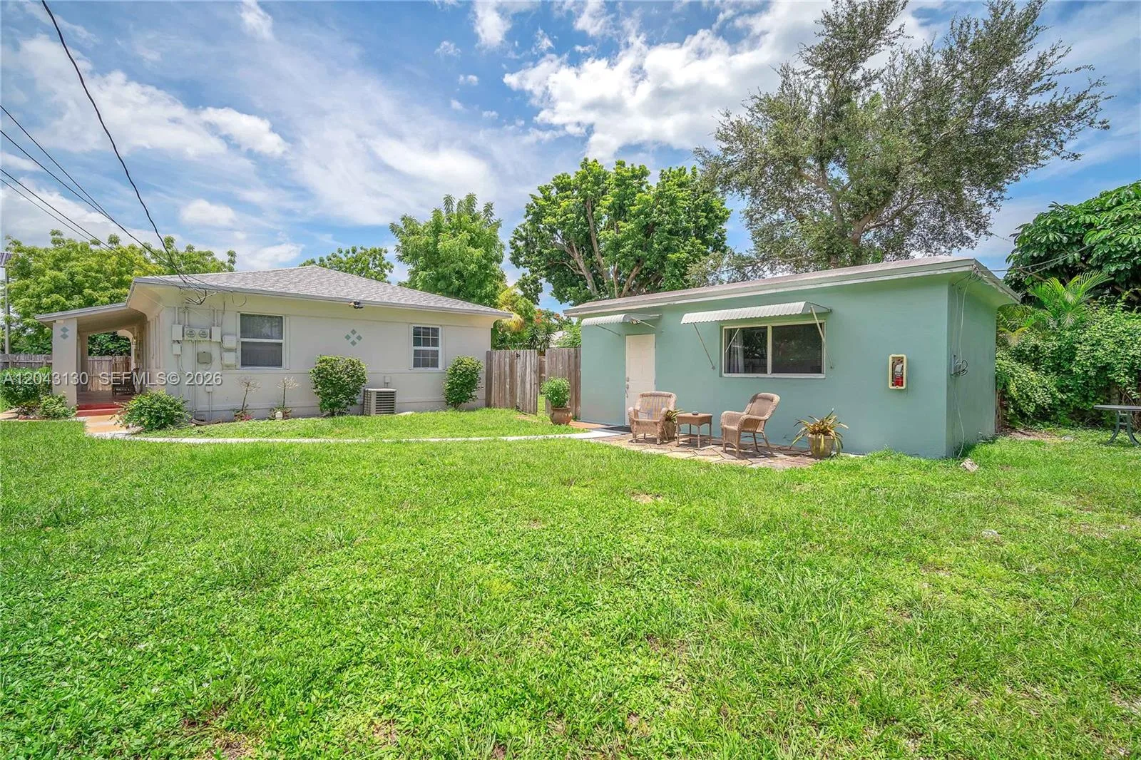 261 SW 15th St # 1, Dania Beach, FL 33004 photo 4